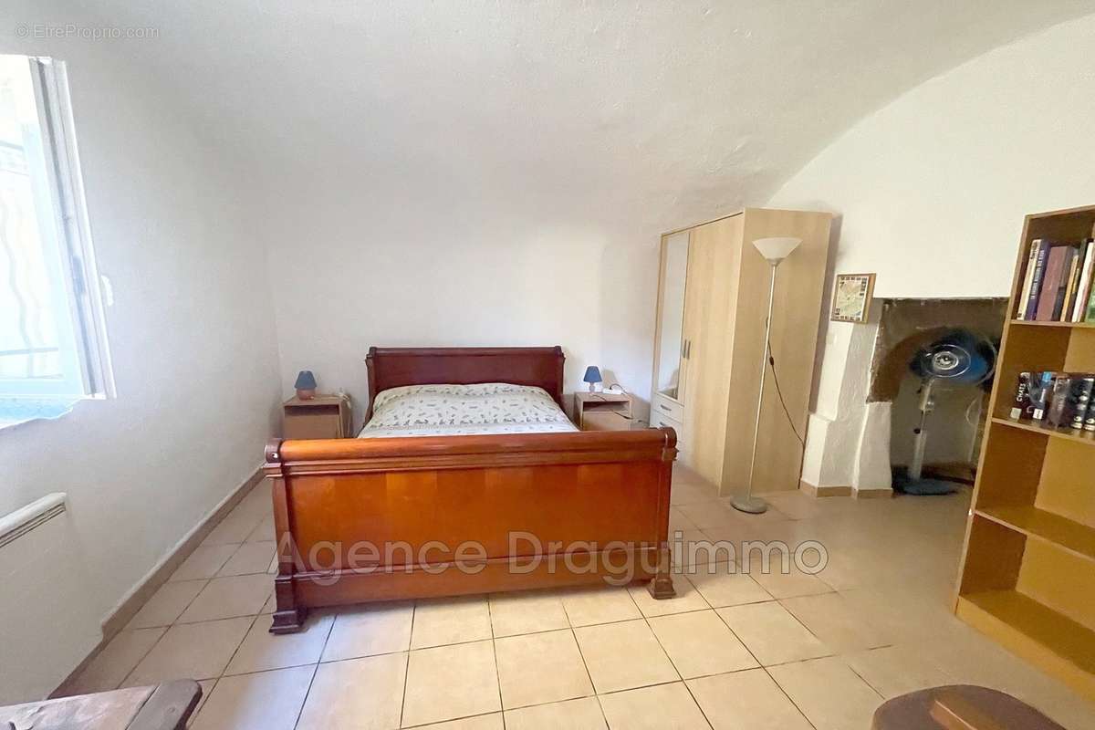 Appartement à DRAGUIGNAN