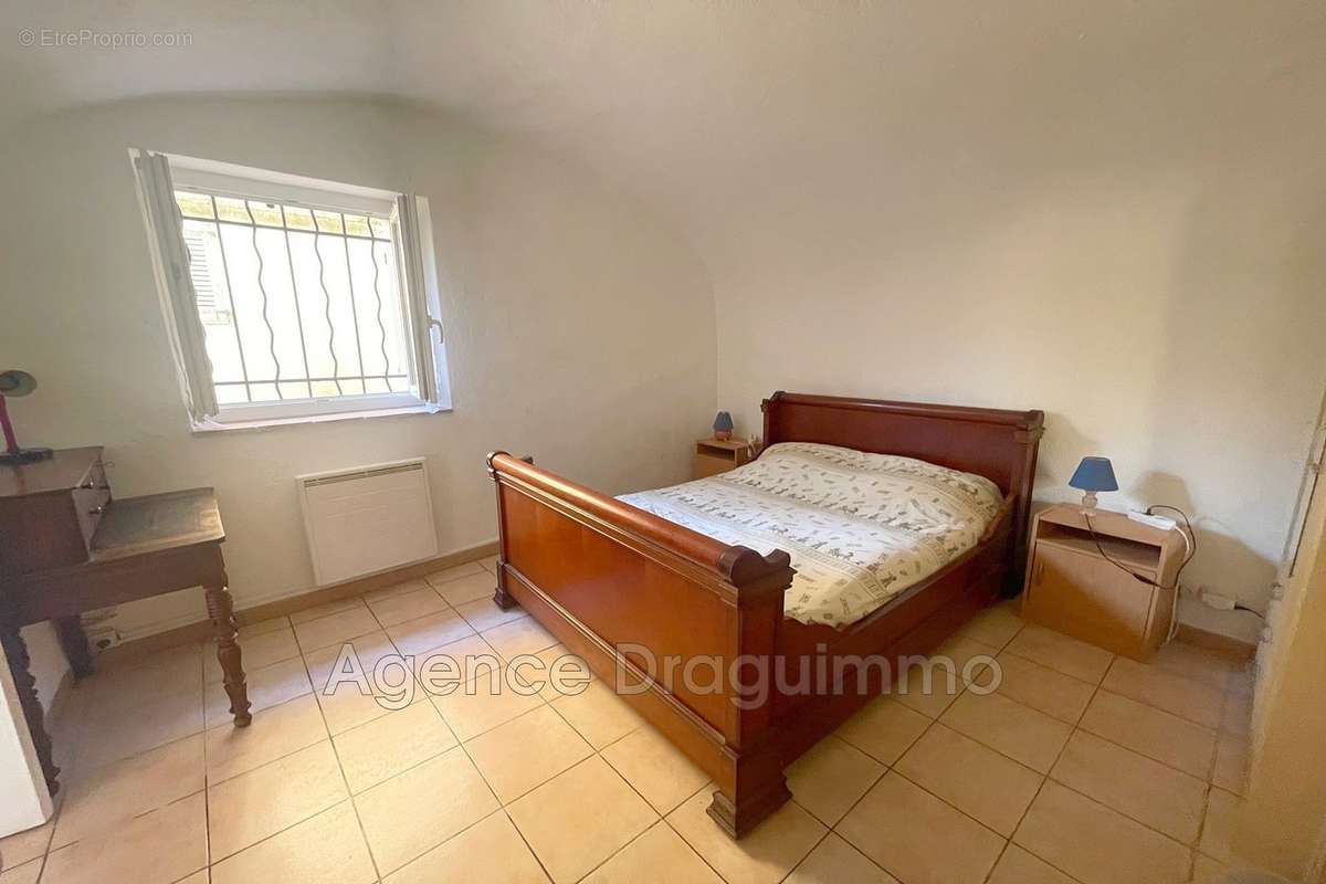 Appartement à DRAGUIGNAN