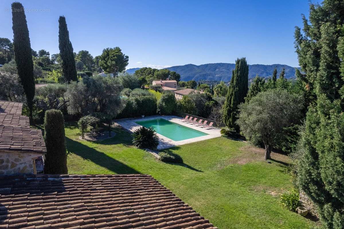 Maison à MOUGINS