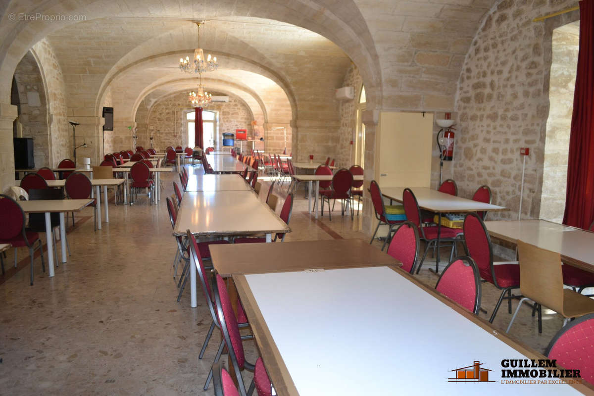 Salle de réception - Appartement à BEAUCAIRE