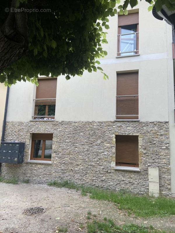 Appartement à TREMBLAY-EN-FRANCE