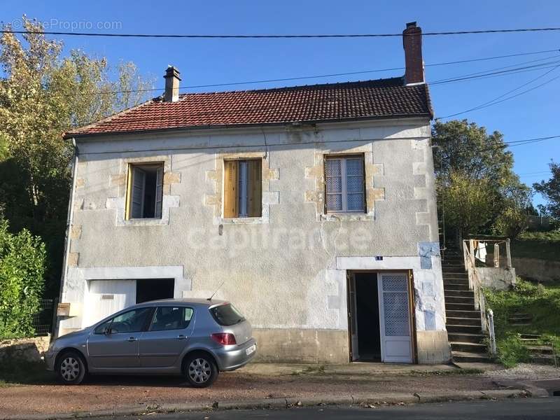 Maison à JOUET-SUR-L&#039;AUBOIS