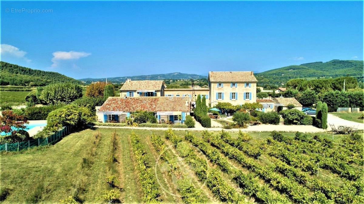 Maison à VAISON-LA-ROMAINE