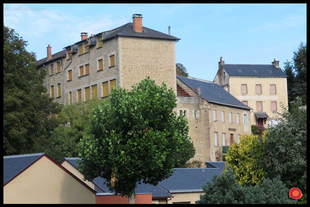 Appartement à PONT-DE-SALARS