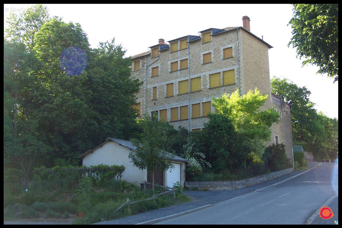 Appartement à PONT-DE-SALARS