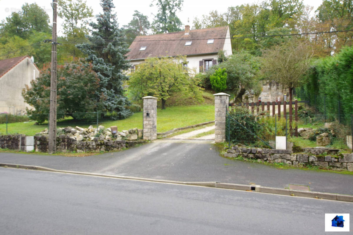 Maison à SOUPPES-SUR-LOING