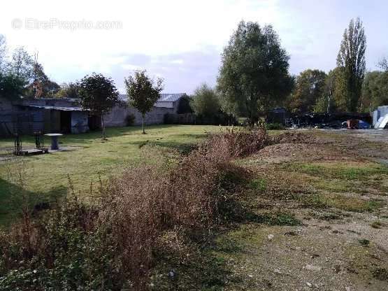 Terrain à AMIENS