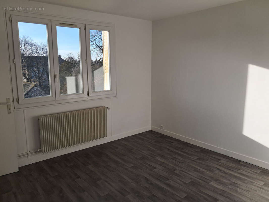 Appartement à LA LOUPE