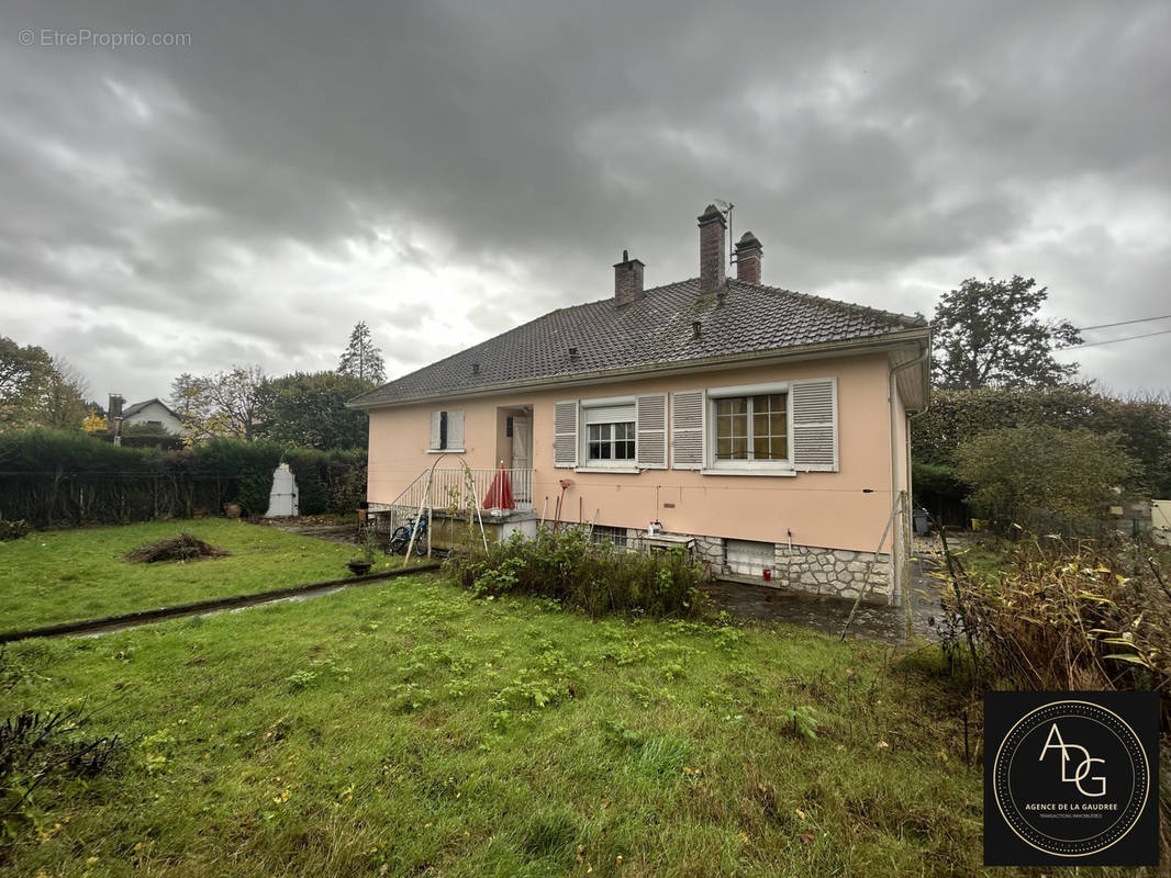 Maison à DOURDAN