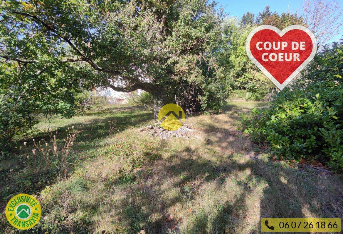 Terrain à JOUET-SUR-L&#039;AUBOIS