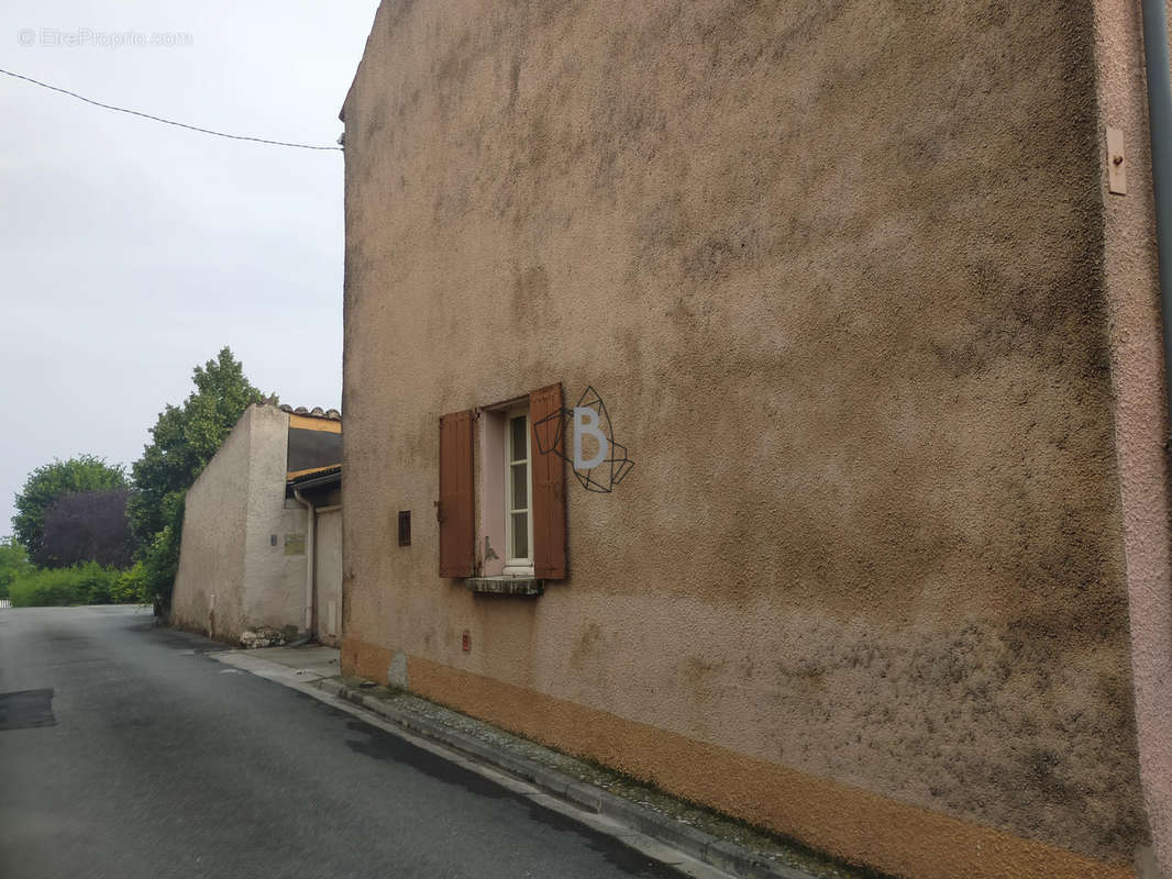 Maison à BLAYE-LES-MINES