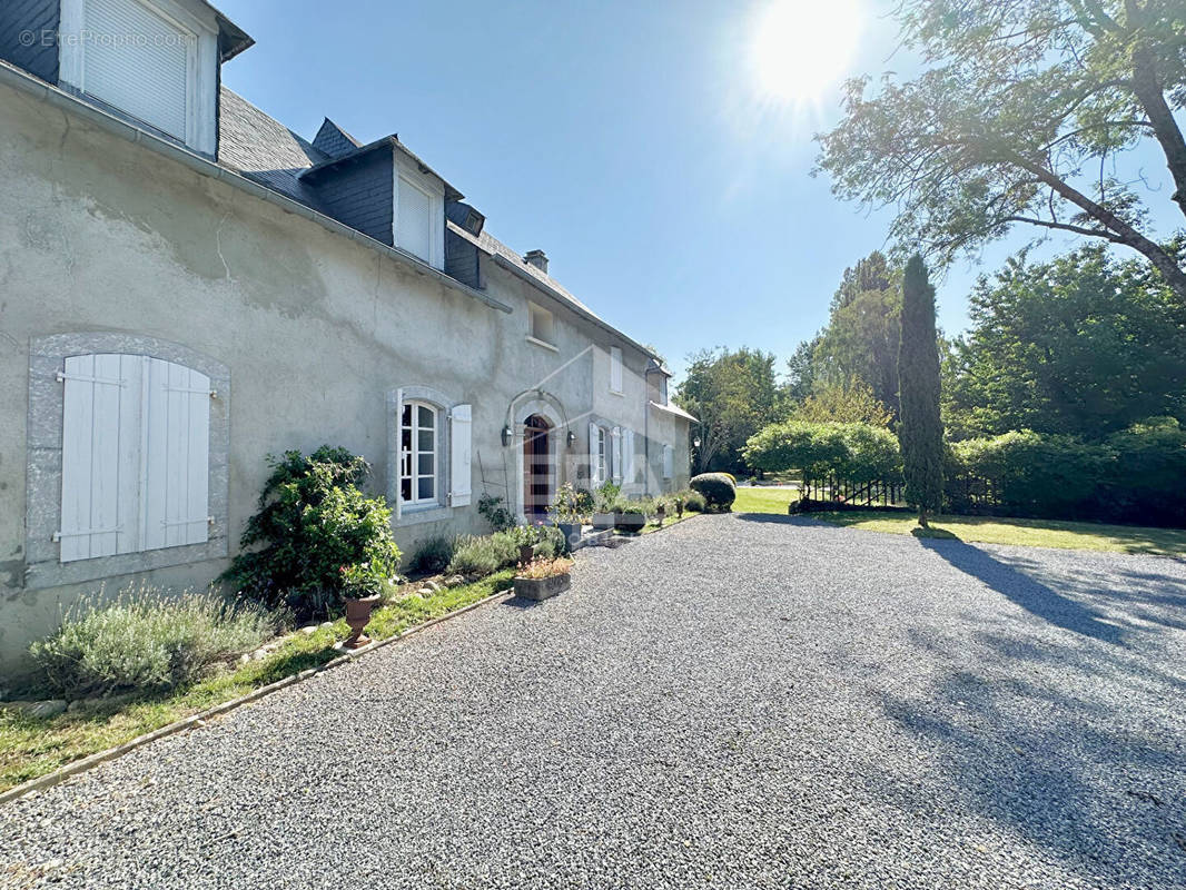 Maison à TARBES