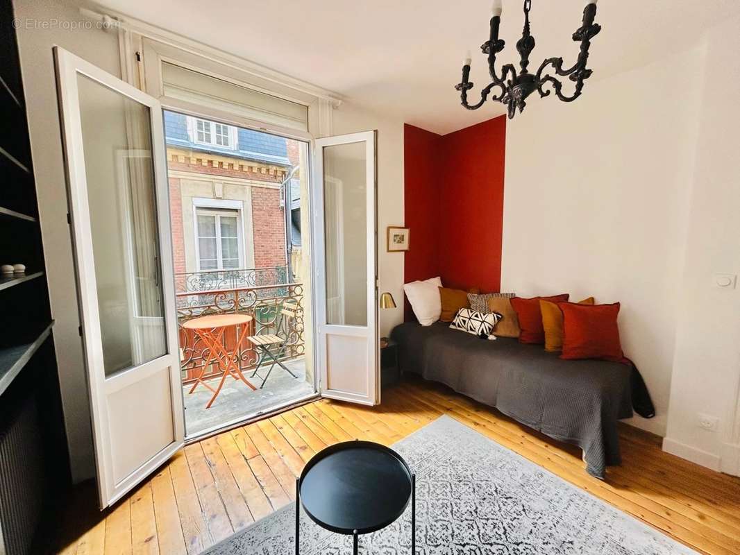 Appartement à TROUVILLE-SUR-MER