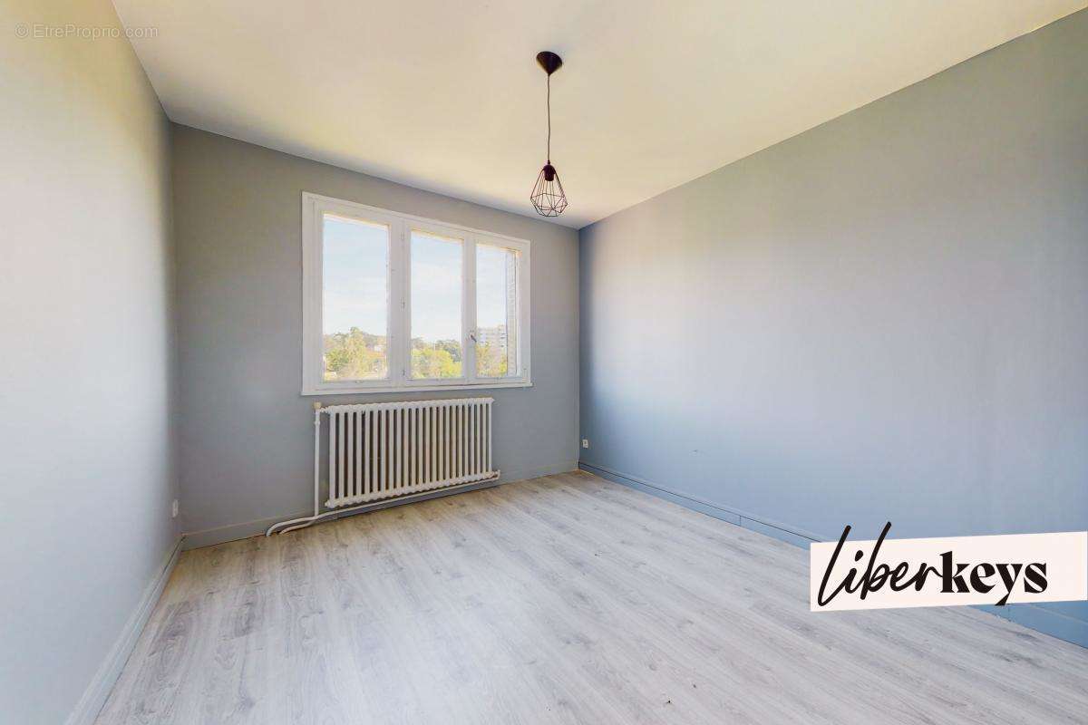 Appartement à LYON-9E