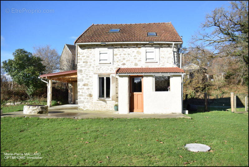 Maison à SAINT-DIZIER-LEYRENNE