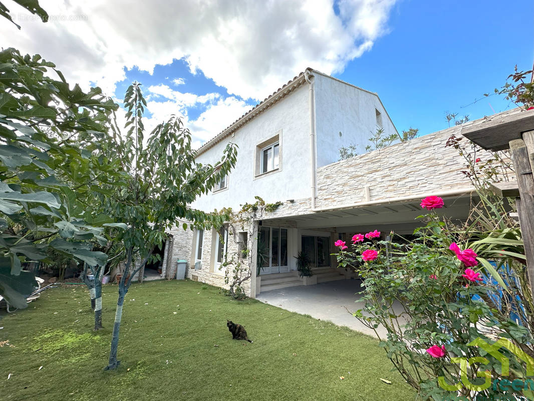 Maison à LA LONDE-LES-MAURES