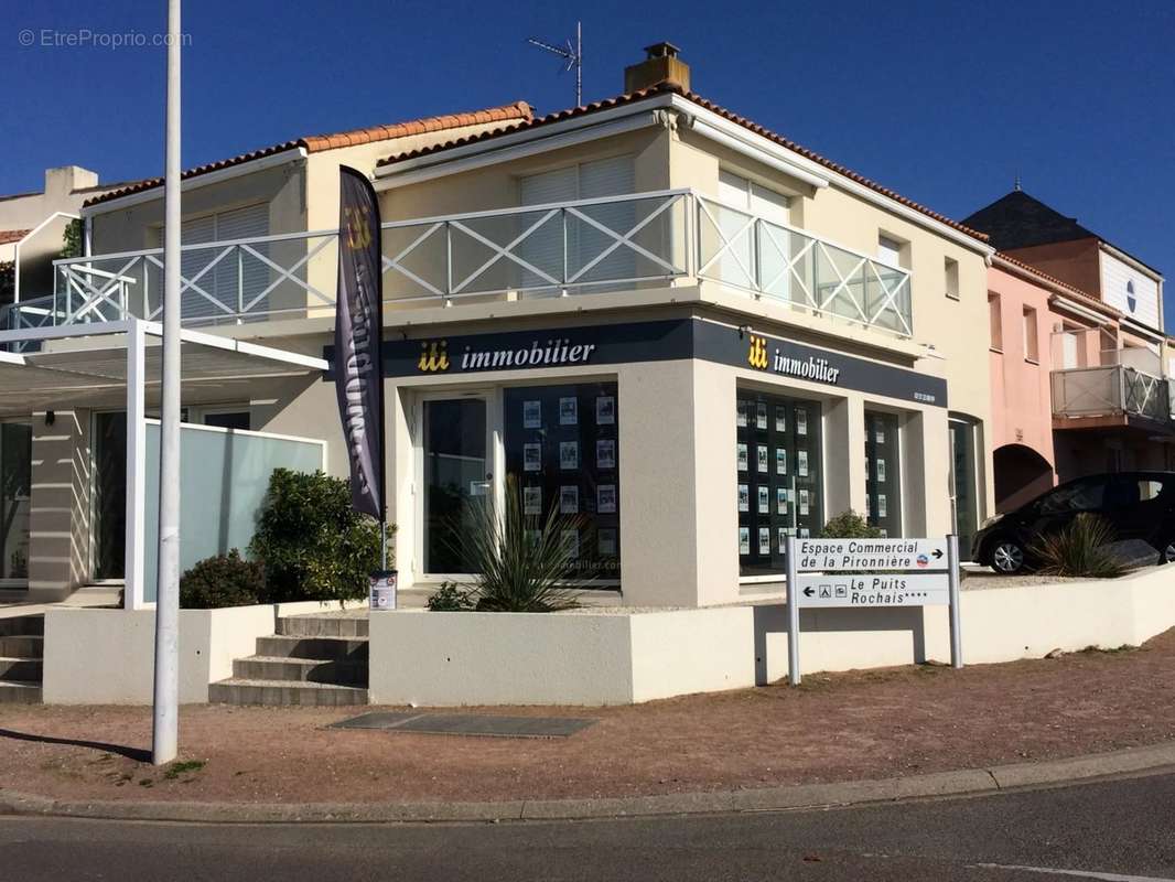 Terrain à LES SABLES-D&#039;OLONNE