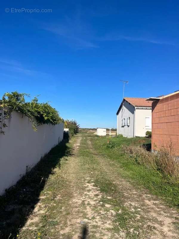 Terrain à LA TRANCHE-SUR-MER