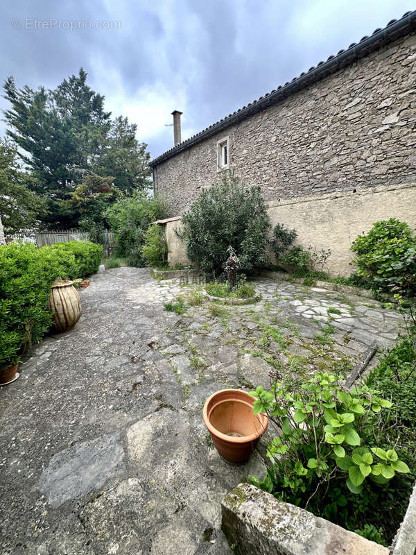 Maison à LEZIGNAN-CORBIERES