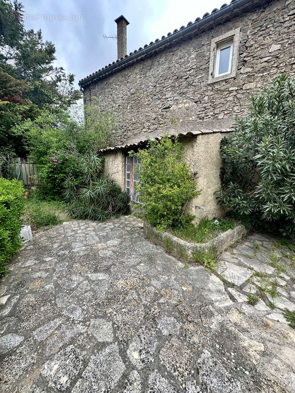 Maison à LEZIGNAN-CORBIERES