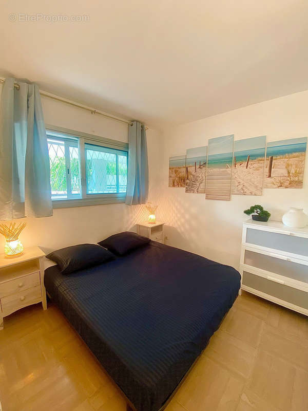 Appartement à VILLENEUVE-LOUBET