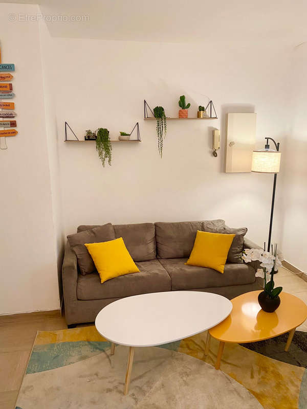 Appartement à VILLENEUVE-LOUBET