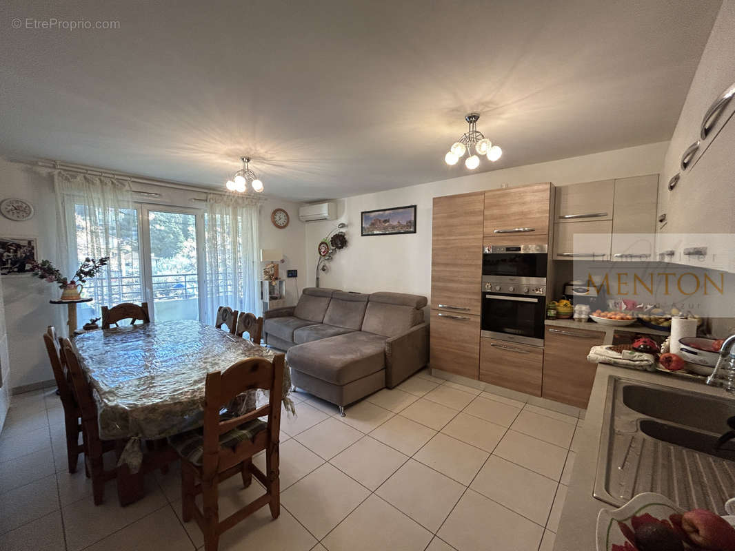 Appartement à MENTON