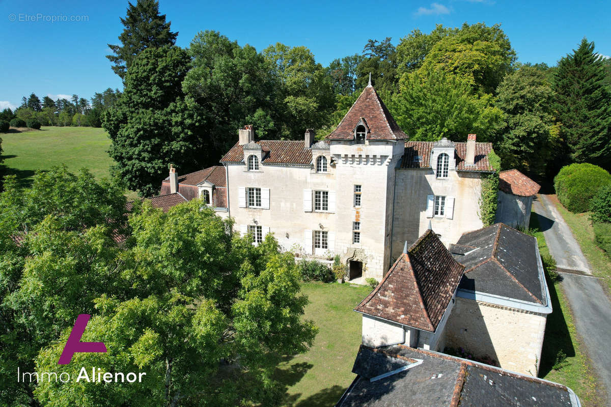 Maison à CORNILLE