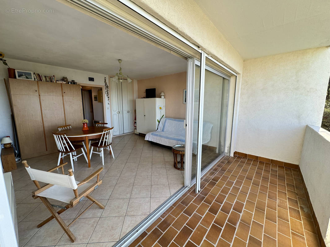 Appartement à SIX-FOURS-LES-PLAGES