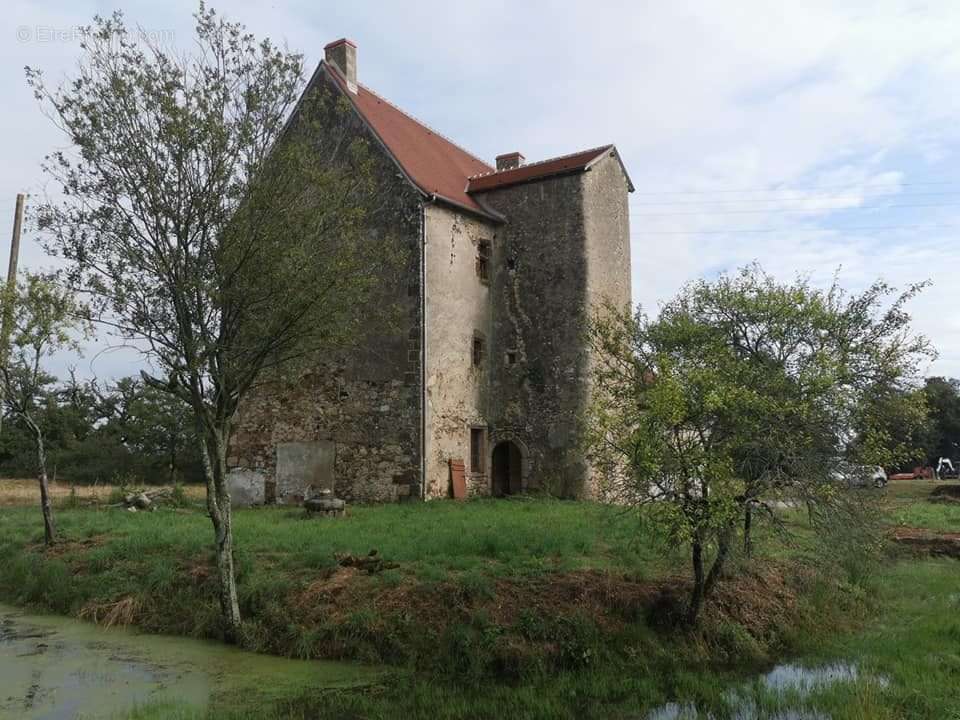 Autre à BONNEUIL