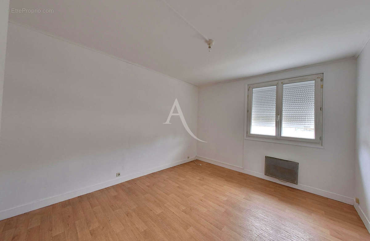 Appartement à FONTENAY-SOUS-BOIS