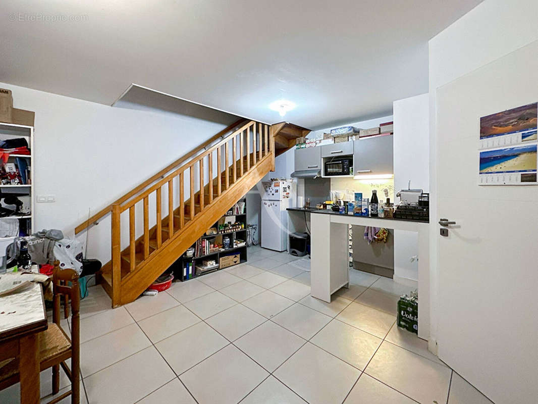 Appartement à SARTROUVILLE