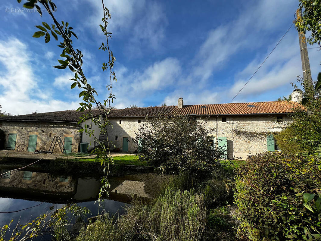 Maison à BLANZAY