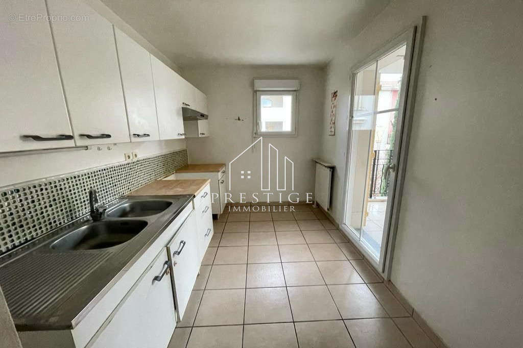 Appartement à AUBAGNE