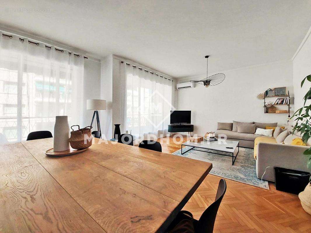 Appartement à MARSEILLE-8E