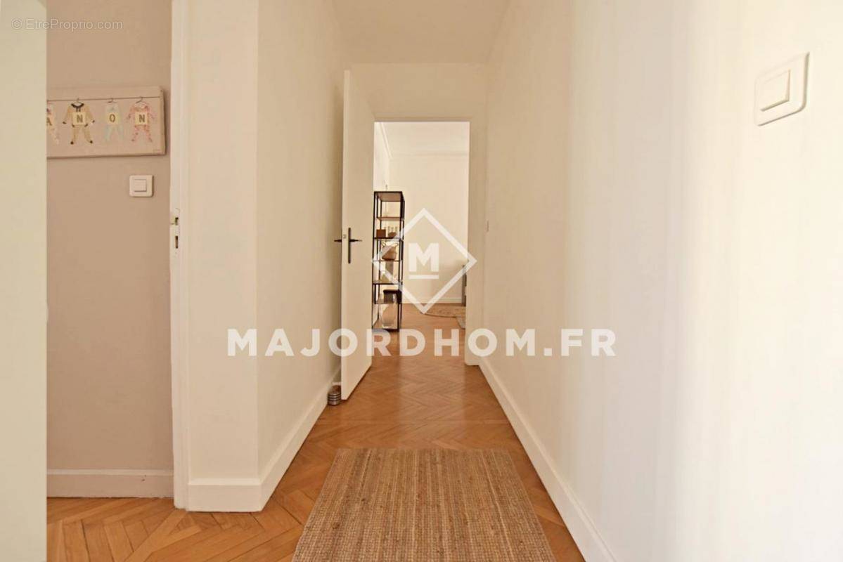 Appartement à MARSEILLE-8E