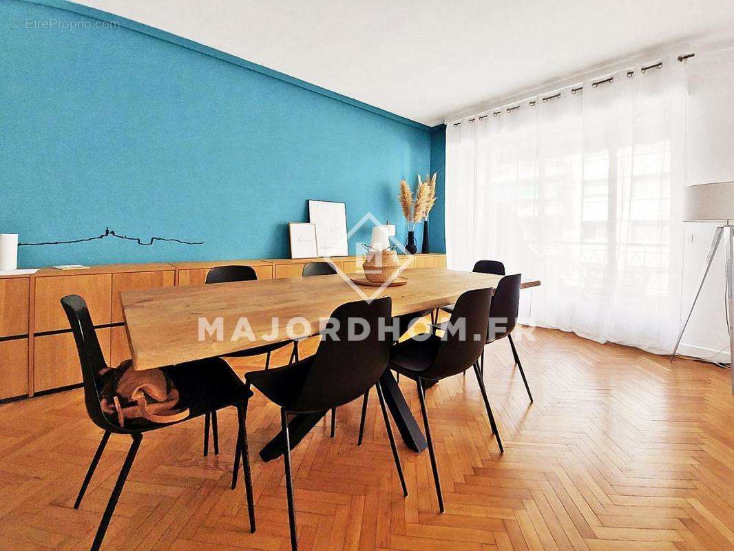 Appartement à MARSEILLE-8E