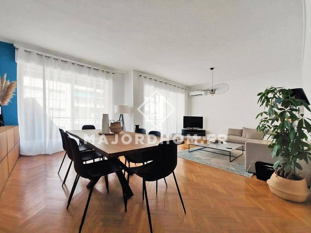 Appartement à MARSEILLE-8E