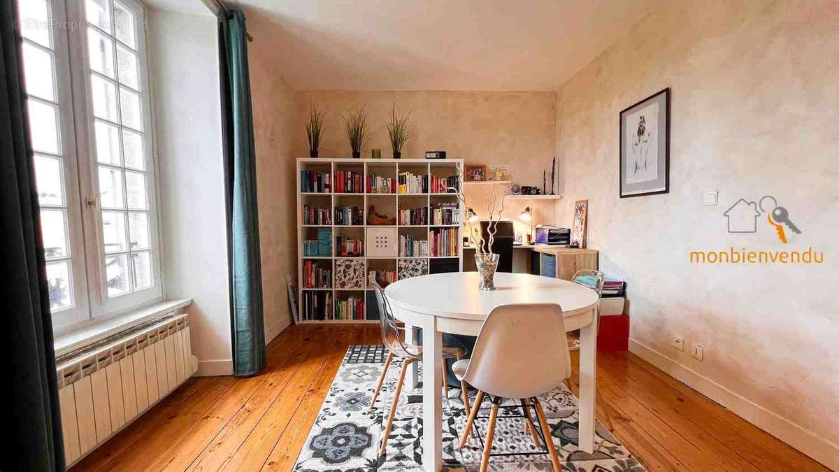 Appartement à AURILLAC