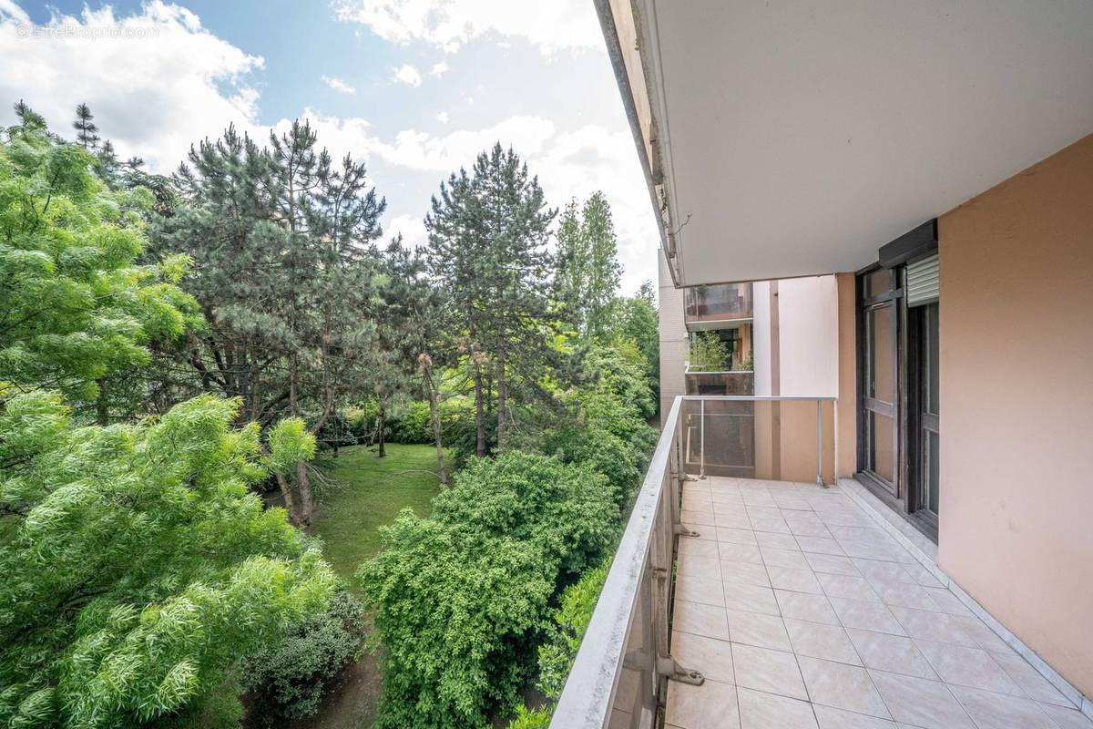 Appartement à MAISONS-ALFORT