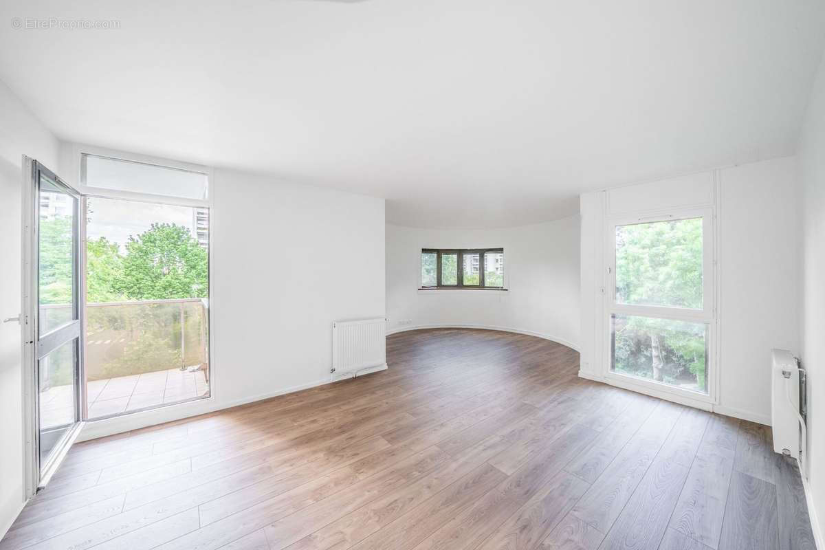 Appartement à MAISONS-ALFORT