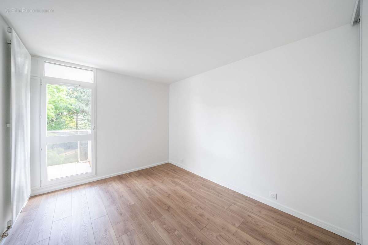 Appartement à MAISONS-ALFORT