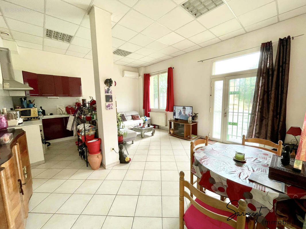 Appartement à BEAUCAIRE