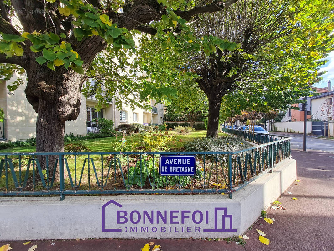 Appartement à SAINT-MAUR-DES-FOSSES