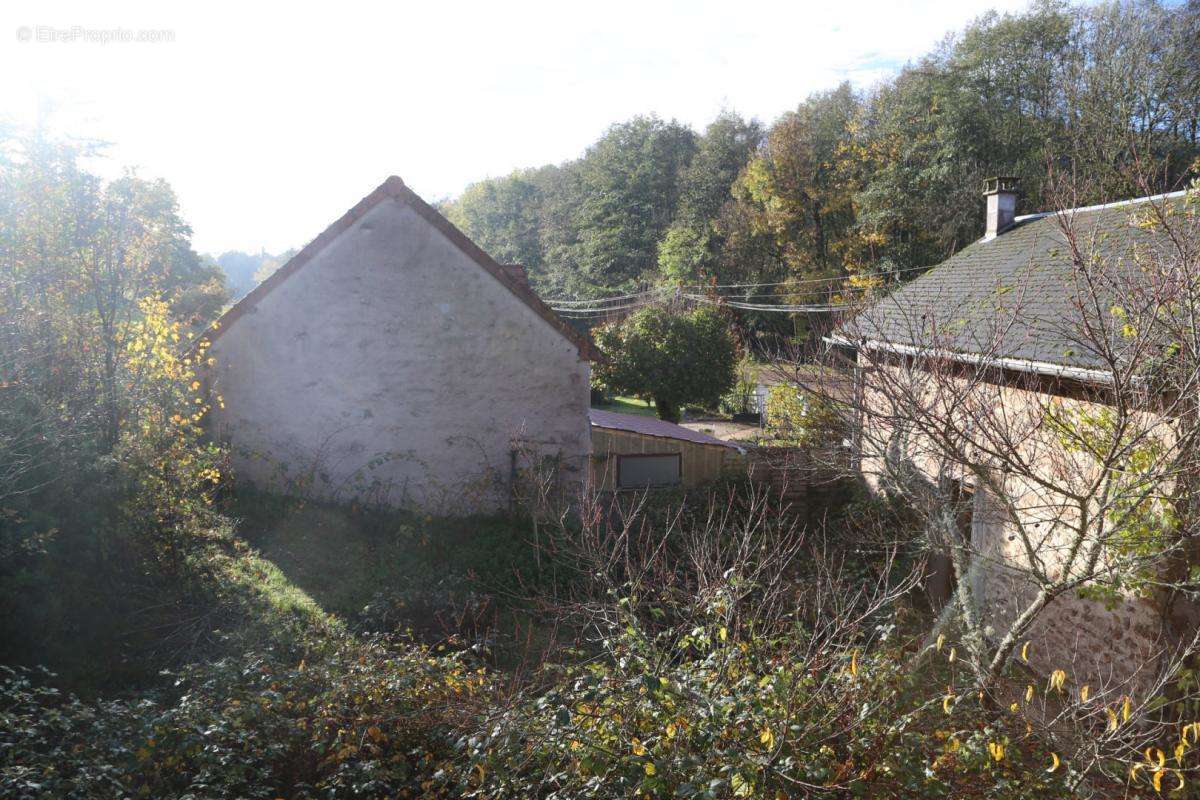 Maison à MOUX-EN-MORVAN