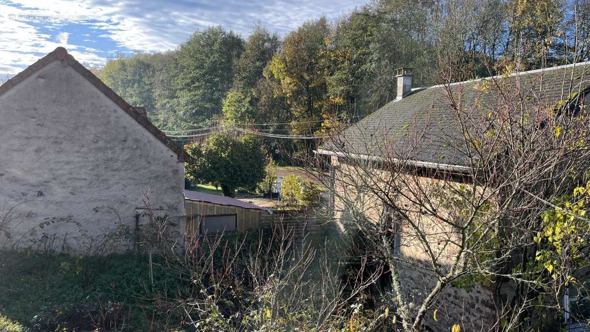 Maison à MOUX-EN-MORVAN