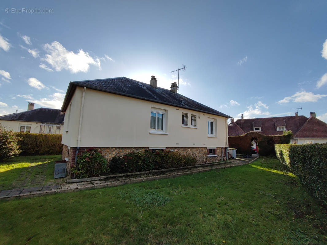 Maison à BEAUMONT-LE-ROGER