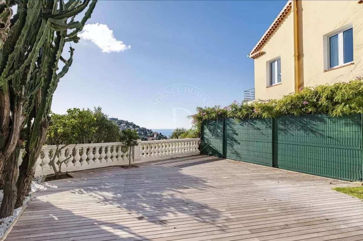 Appartement à VILLEFRANCHE-SUR-MER