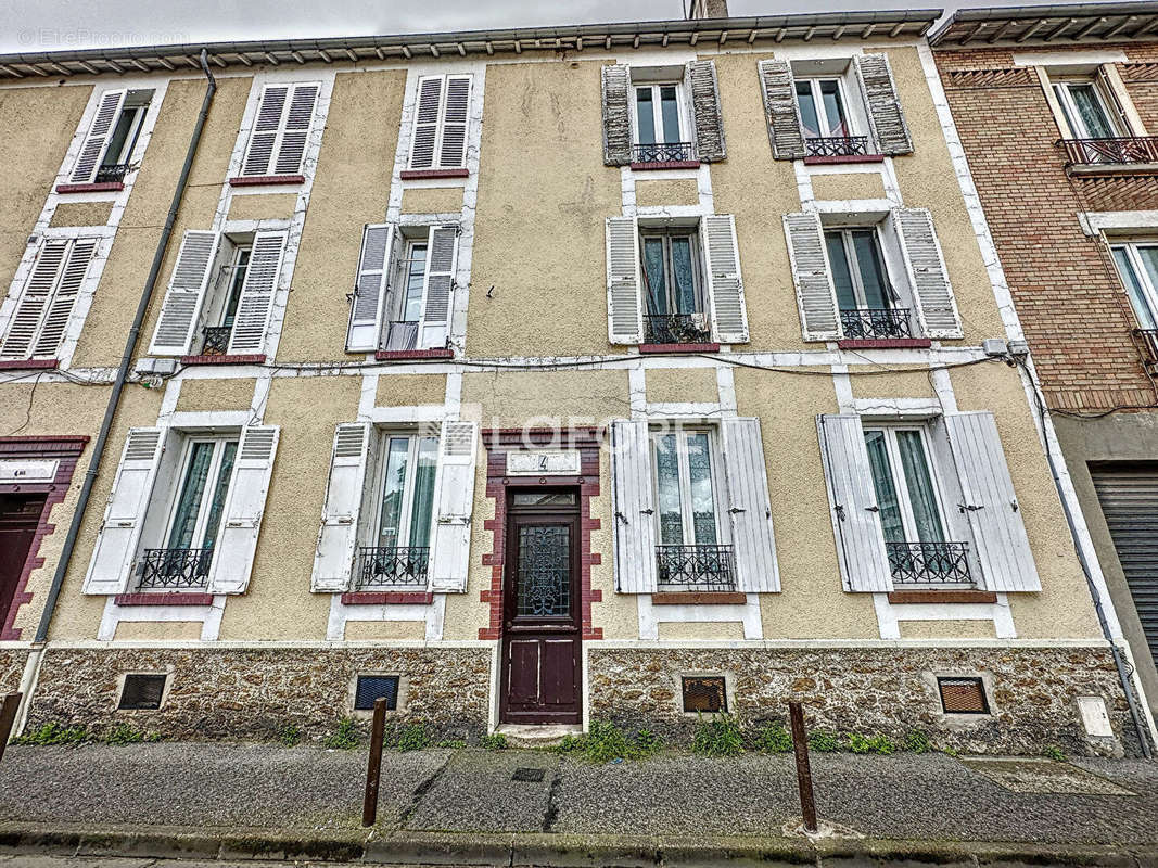 Appartement à VILLENEUVE-SAINT-GEORGES