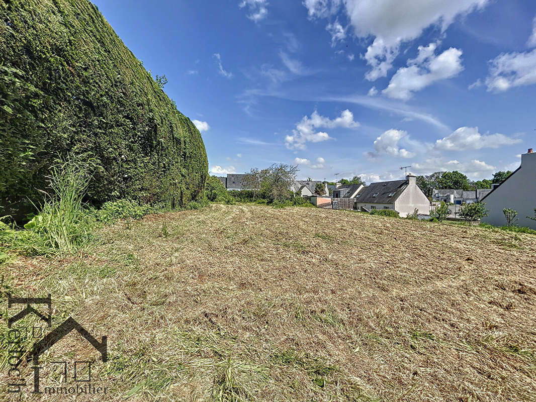 Terrain à CONCARNEAU